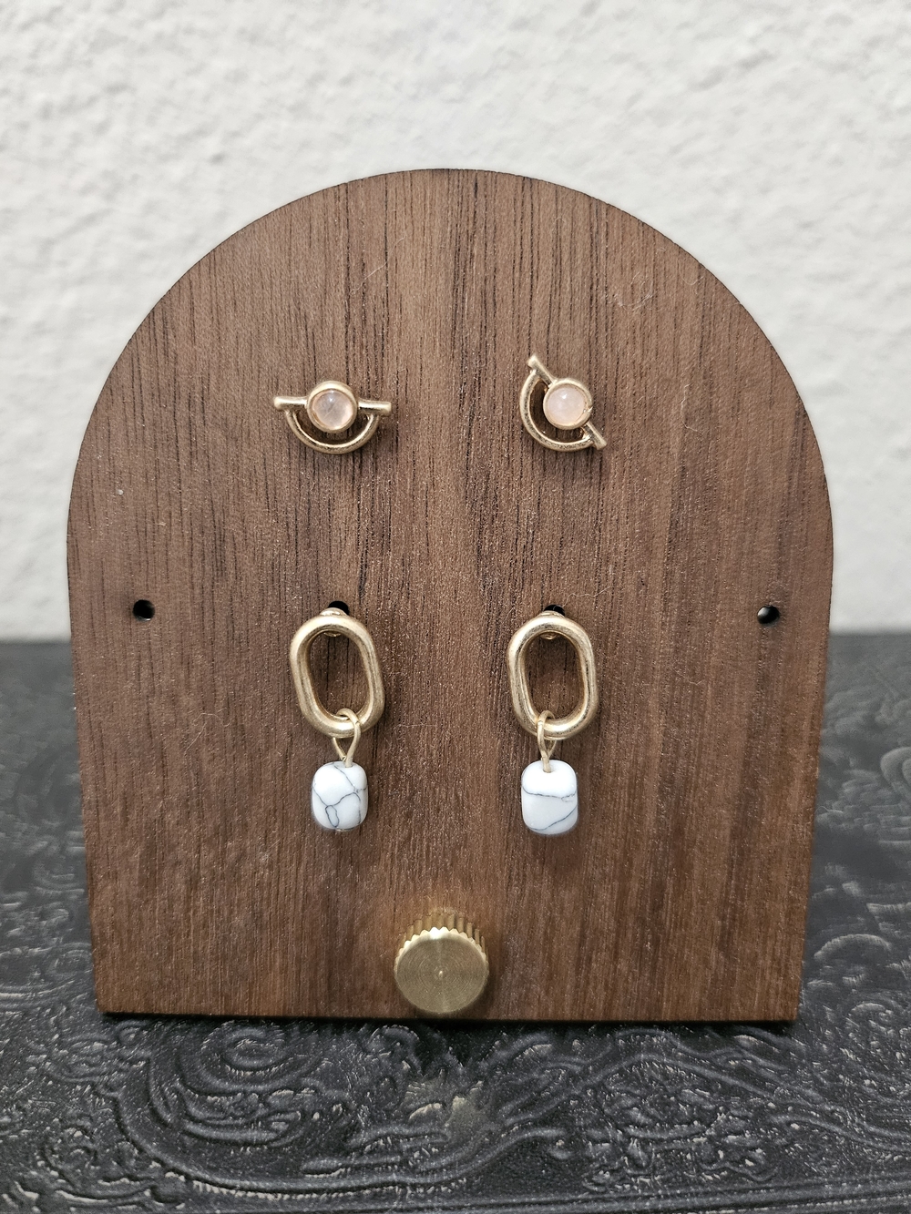 Gold Tone Earrings Set